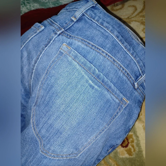 Ann Taylor Loft Relaxed Skinny Blue Denim Jeans - Picture 5 of 7